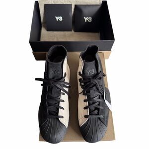 Y3 Yohji Yamamoto Pro Model - Unisex